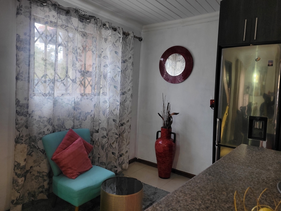To Let 3 Bedroom Property for Rent in Hagley Western Cape